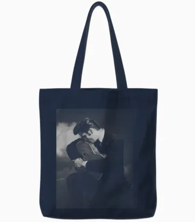 Elvis Presley Guitar Kiss T-Shirt, Black, S Tote Bags - Navy