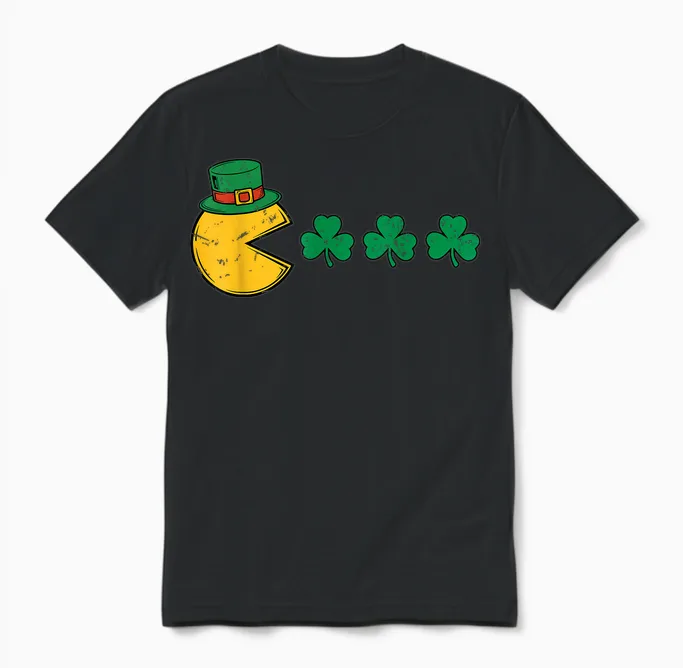 St Patricks Day Eating Shamrock Retro Gamer Kids Men Boys Unisex T-Shirt in Black