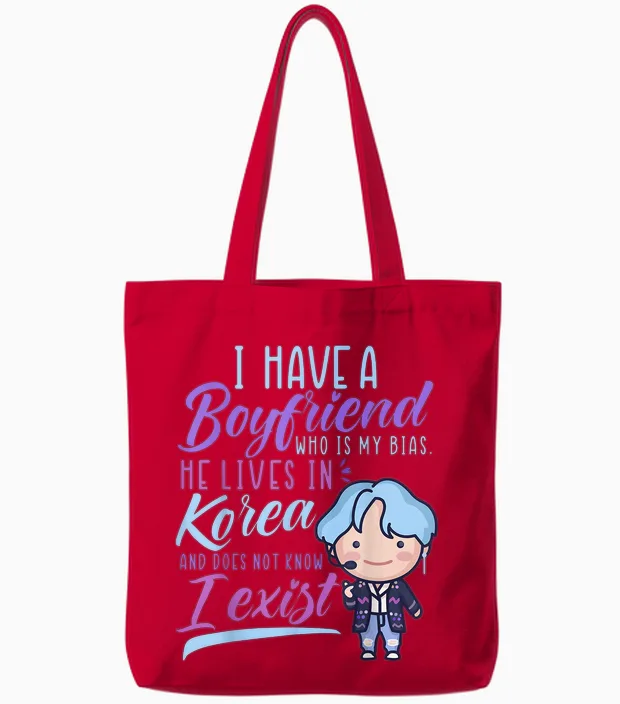 J'ai Un Petit Ami Qui Est Mon Parti Pris K-Drama K-Pop Fans Lovers Tote Bags in Red