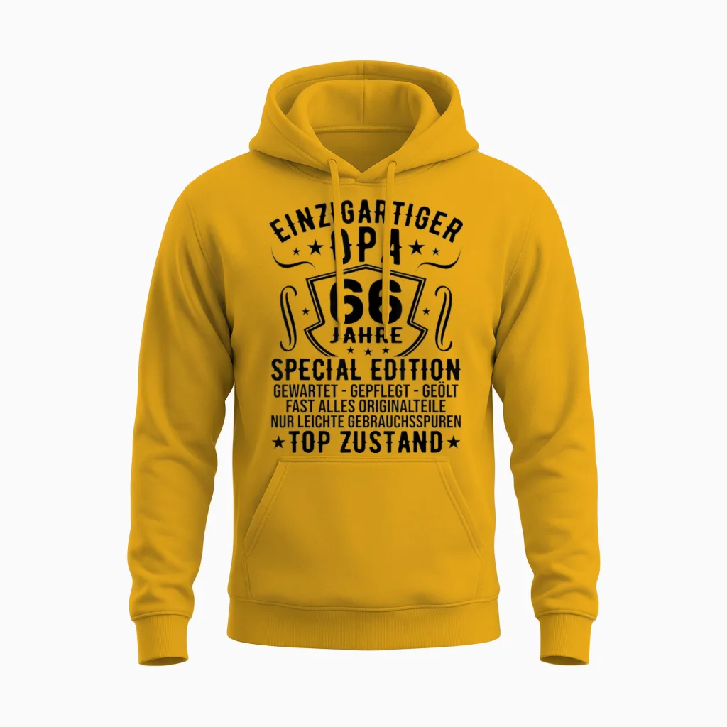 66th Birthday Man Unique Grandpa 66 Years Men's T-Shirt, Gray Unisex Hoodie in Gold