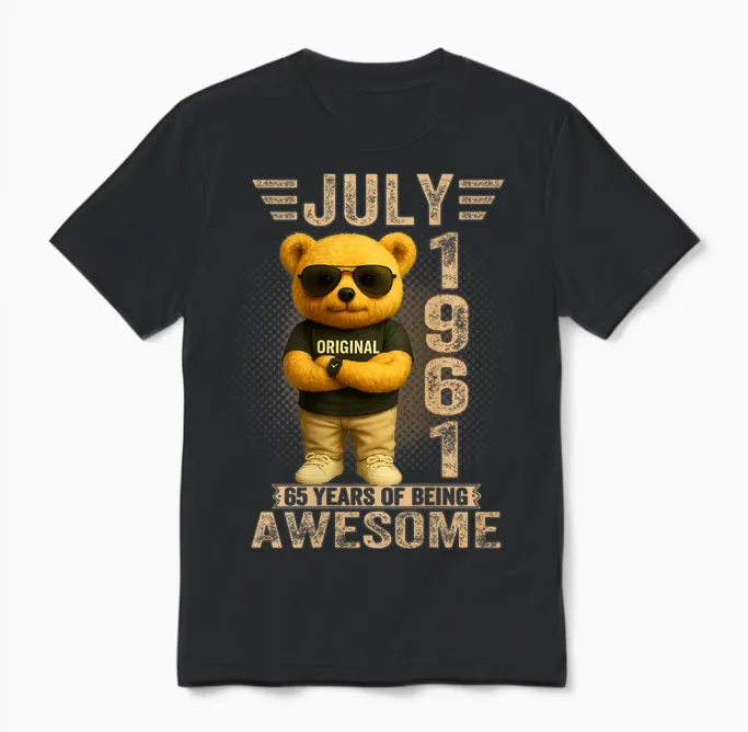 Ours En Peluche 65 Ans Juillet 1961 Pour Femme Unisex T-Shirt in Black