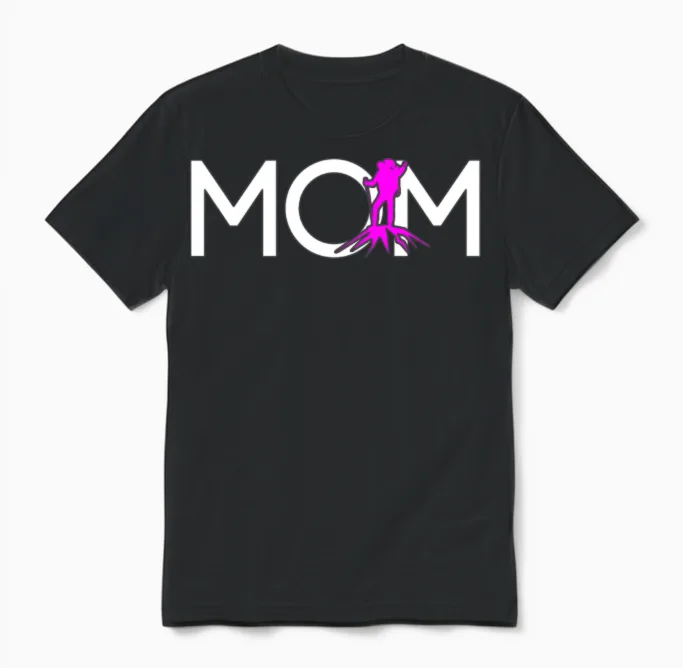 Hiking Mom & Outdoors Gift Unisex T-Shirt in Black