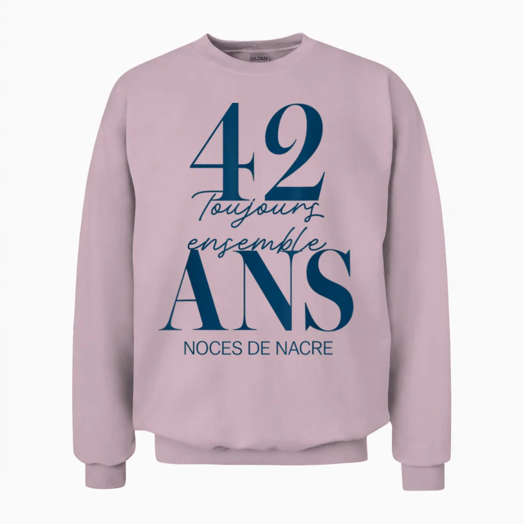 Idée Cadeau Couple 42 Ans De Mariage - Noces De Nacre Unisex Sweatshirt in Light Pink