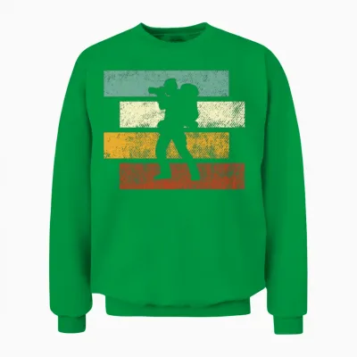 Photographer Retro Unisex Sweatshirt - Irish Green