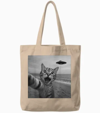 Drôle Surpris Chat Effrayant Selfie Extraterrestre Ovni Extraterrestre Tote Bags - Natural