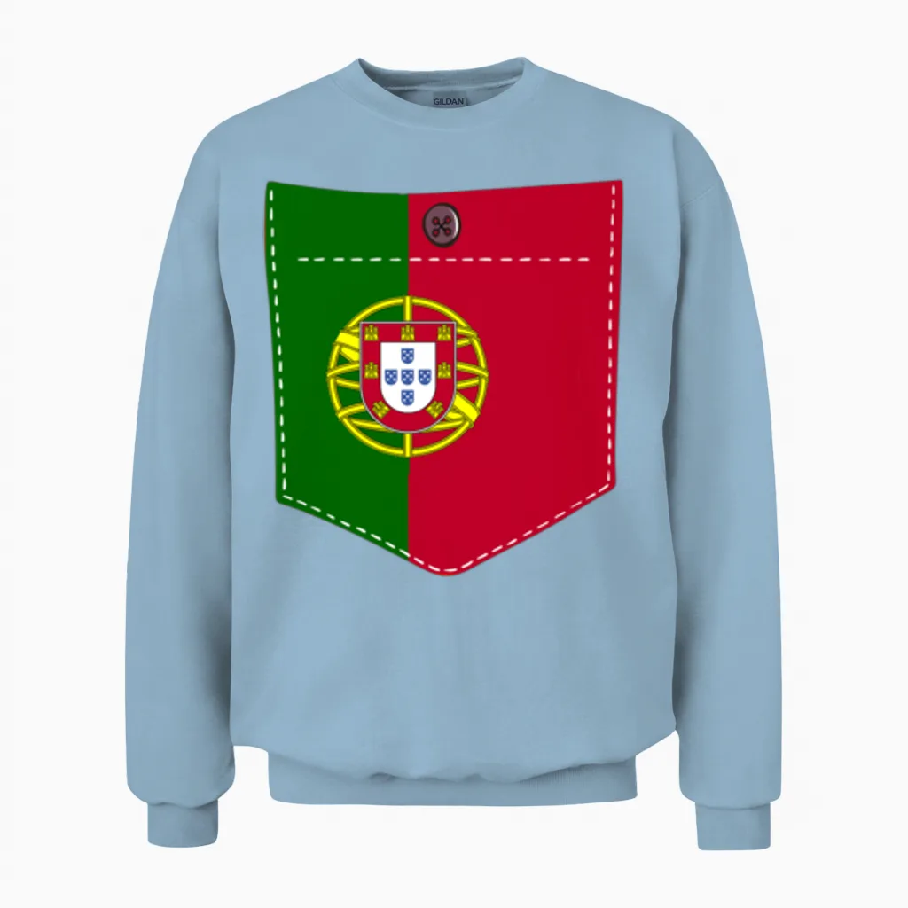 T-Shirt Drapeau Du Portugal - T-Shirt Portugal - Femme - Homme Manche Longue Unisex Sweatshirt in Light Blue