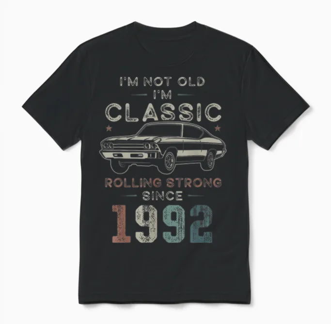 Née En 1992, 34e Anniversaire Voiture Classique Unisex T-Shirt in Black