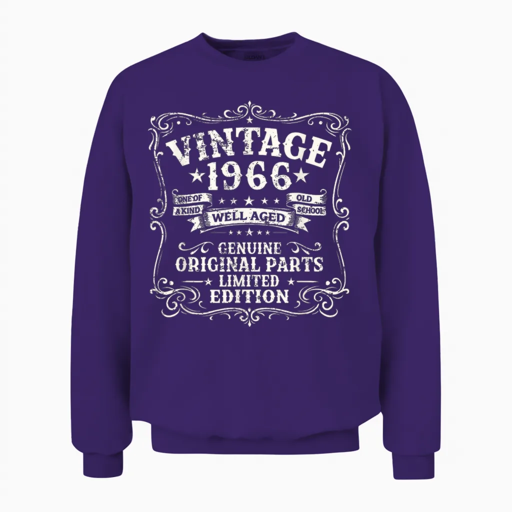 60 Anniversaire Cadeau Homme Et Femme Vintage Année 1966 Unisex Sweatshirt in Purple