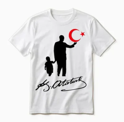 Mustafa Kemal Atatürk Türkische Flagge 23 Nisan Cocuk Bayrami Unisex T-Shirt - White