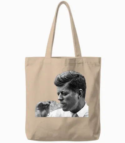 Jfk John F Kennedy Cigar Smoker T-Shirt, Black Tote Bags - Natural