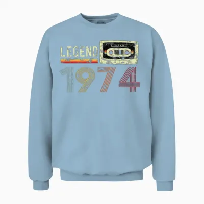 1974 Geburtstag Vintage Cassette Unisex Sweatshirt - Light Blue