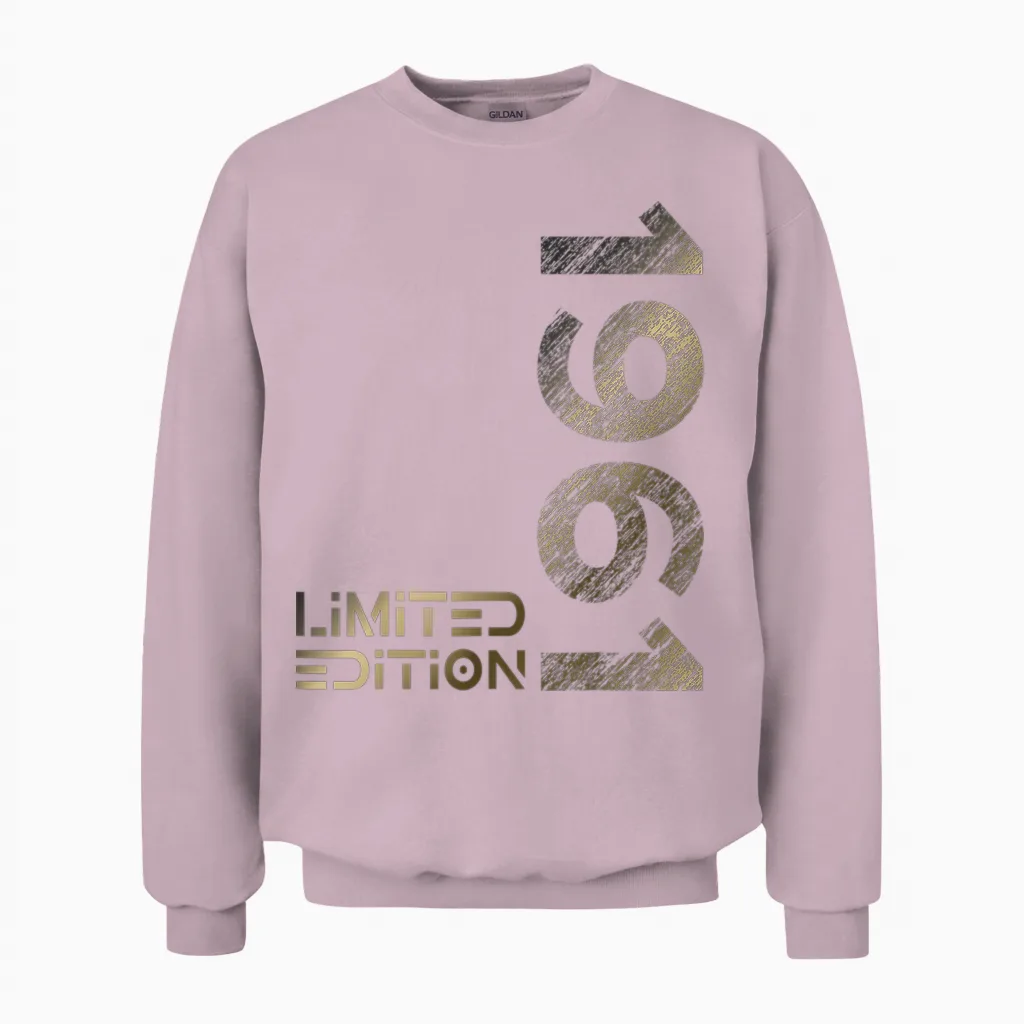 Limited Edition Jahrgang 1961 Mann Frau 65. Geburtstag Unisex Sweatshirt in Light Pink