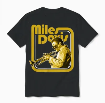 Miles Davis Retro Goldene Trompete Unisex T-Shirt - Black