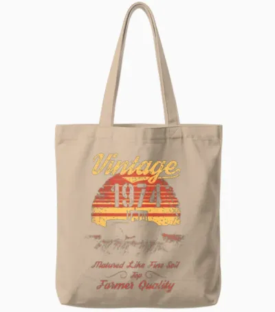 Vintage 1974 Landwirt Geburtstag Traktor Geschenk Tote Bags - Natural