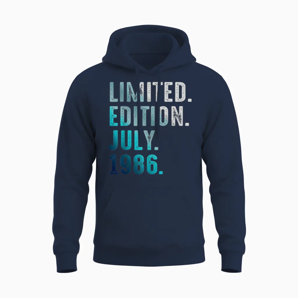 édition Limitée Juillet 1986 Retro Vintage 1986 Unisex Hoodie in Navy