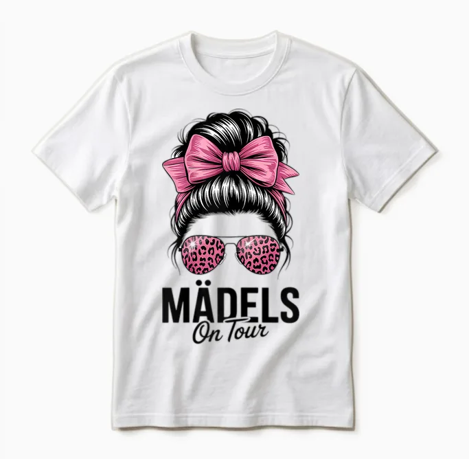 Girls on Tour Girls' Excursion Holiday Mallorca Unisex T-Shirt in White