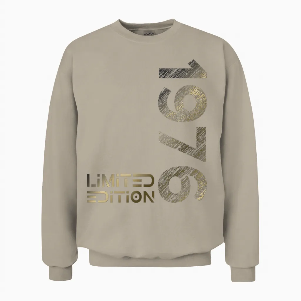 Limited Edition Vintage 1976 Man Woman 47th Birthday T-Shirt, Black Unisex Sweatshirt in Sand