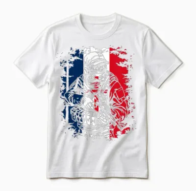 Soldat Avec Drapeau Français Et Croix De Lorraine T-Shirt Haut De Gamme Unisex T-Shirt - White