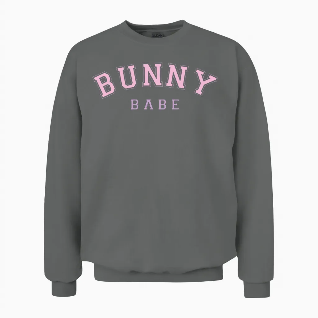 Retro Bunny Babe Easter Unisex Sweatshirt - Graphite Heather
