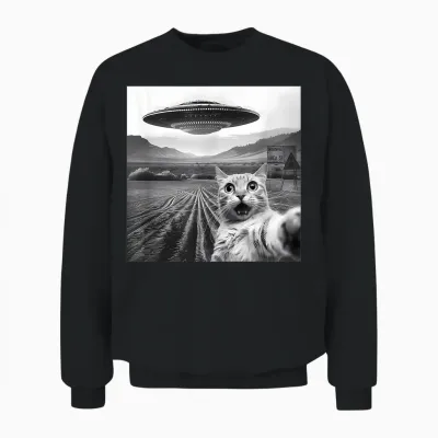 Funny Area 51 Ufo Cat Selfie with Alien Cat Ufos Meme Weird T-Shirt, Black, S Unisex Sweatshirt - Black