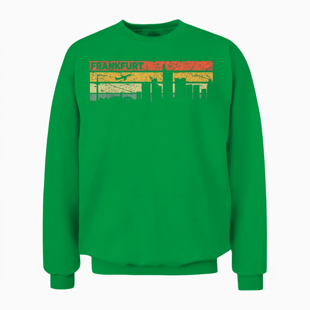 Frankfurt Tshirt Vintage Skyline Retro Stadt Deutschland Unisex Sweatshirt in Irish Green