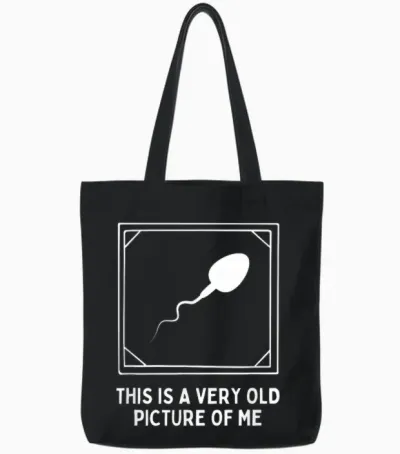 This Is a Very Old Picture of Me Gag Adult Funny Tote Bags - Black