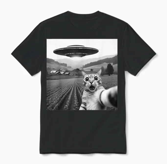 Cat Selfie with Alien Ufo Funny Cat Gifts for Men Women Kid Unisex T-Shirt in Black