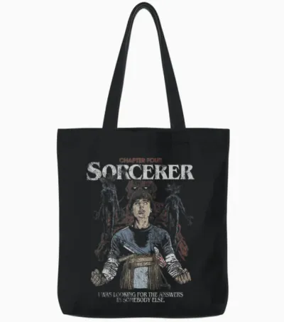Stranger Things Will the Sorcerer Manche Longue Tote Bags - Black
