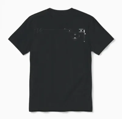 Leica M10 Digital Rangefinder Camera (black) Line Unisex T-Shirt - Black