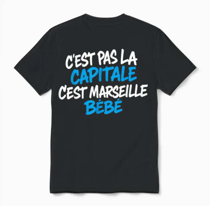 C'est Pas La Capitale C'est Marseille Bébé - Marseillais Unisex T-Shirt in Black