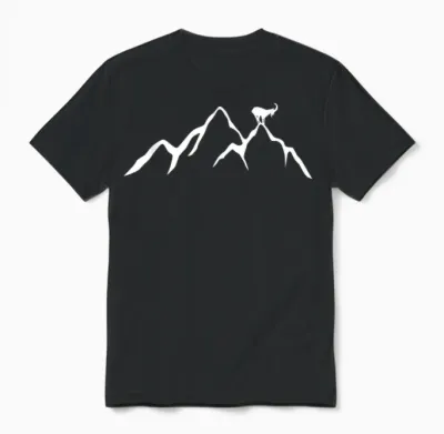 Wander T-Shirt Berg Mit Steinbock Für Berg Wandern Und Natur Unisex T-Shirt - Black