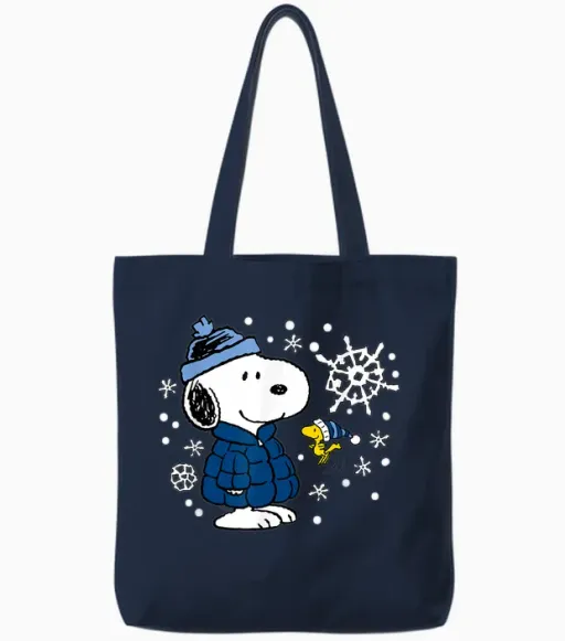 Peanuts - Snoopy Woodstock Cozy Winter Snowflakes Tote Bags in Navy