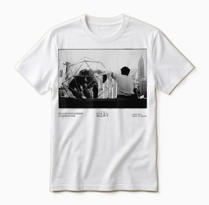 Du Brauchst Nur Jemanden Unisex T-Shirt in White