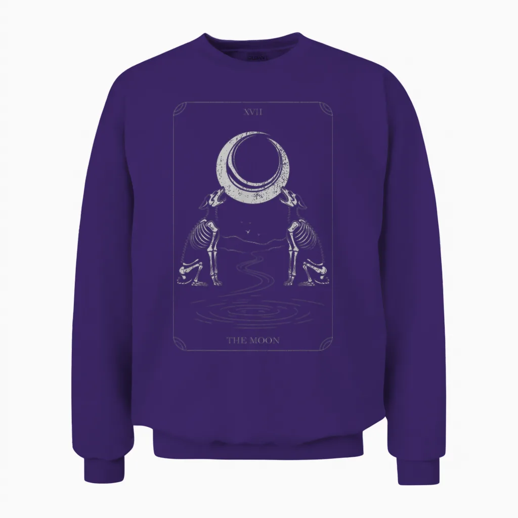 Spiritual Tarot Card Mystical Edgy Esoteric Streetwear T-Shirt, Black Unisex Sweatshirt in Purple