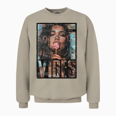Vintage Girl Magazine Cover Sexy Model Pin-Up T-Shirt, Black Unisex Sweatshirt - Sand