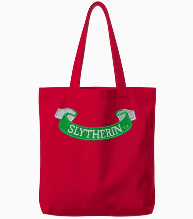 Harry Potter Slytherin Banner Embroidery Design Tote Bags in Red