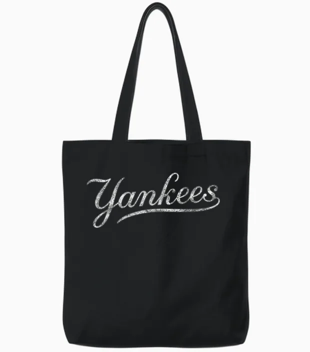 Vintage Yankee Name Personalized Tote Bags in Black