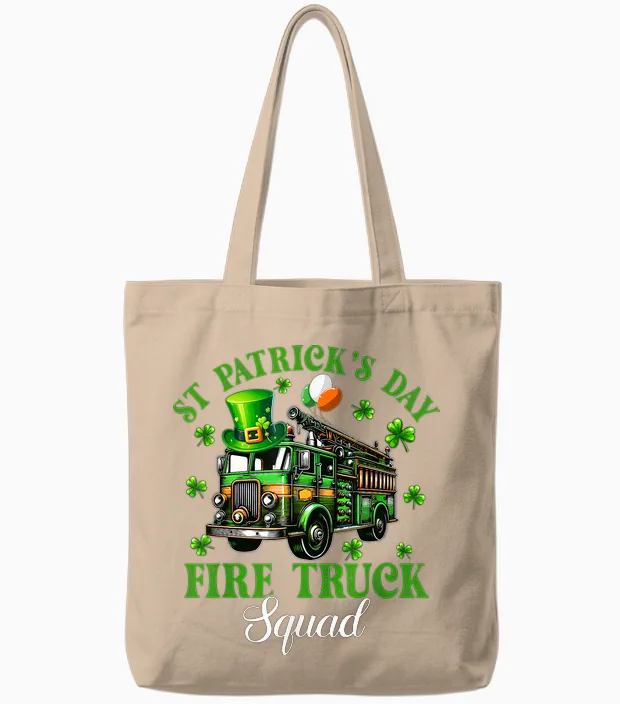 St Patrick's Day Fire Truck Squad Trèfles Chauffeur De Camion De Pompiers Tote Bags in Natural