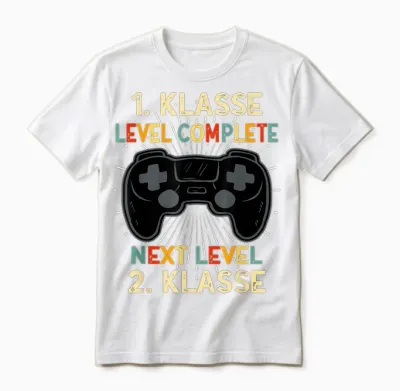 1. Klasse Level Complete Next Level 2. Klasse Unisex T-Shirt - White