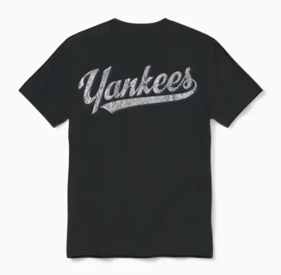 Vintage Yankees Retro Style 70s 80s First Name Personalized Unisex T-Shirt - Black