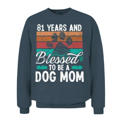 81 Year Old Dog Mom 81 Birthday Retro Dog Mother Unisex Sweatshirt - Dark Heather