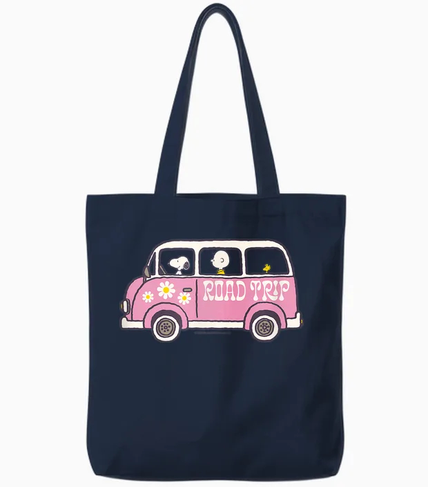 Peanuts - Snoopy Charlie Brown Road Trip Van Tote Bags in Navy
