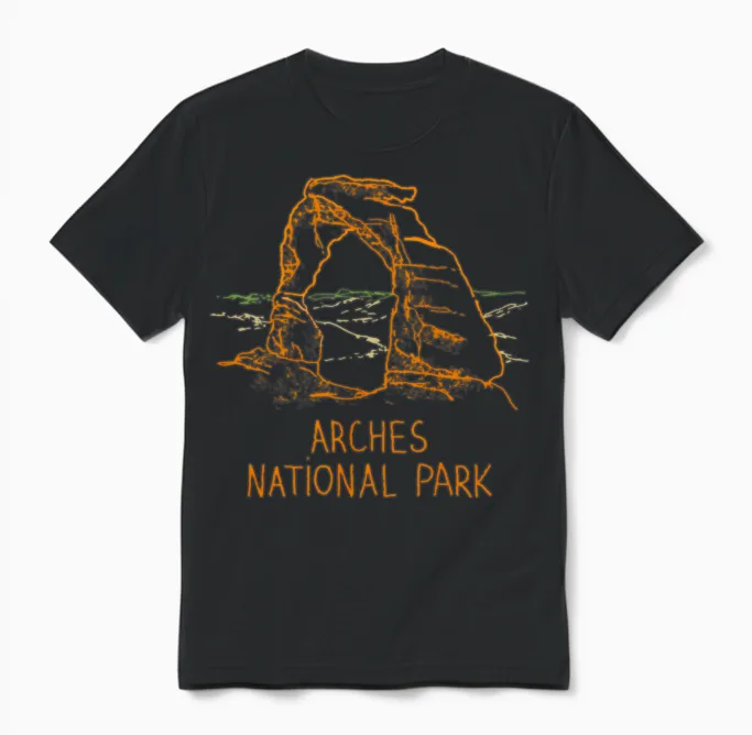 Arches National Park Hiking & Outdoors Gift Unisex T-Shirt in Black