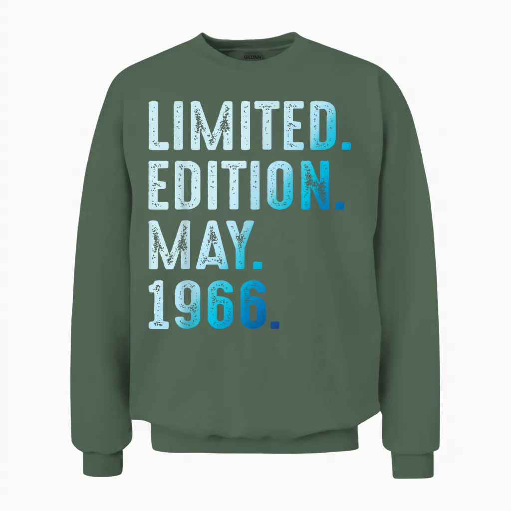 Mai 1966 Année 1966 Rétro 1966 Vintage édition Limitée Unisex Sweatshirt in Military Green