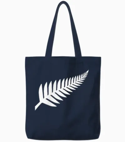 New Zealand Silver Fern Nz Black Proud Kiwi Rugby Gift T-Shirt, Black Tote Bags - Navy