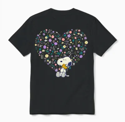 Peanuts Snoopy & Woodstock Hug Heart Floral Unisex T-Shirt - Black