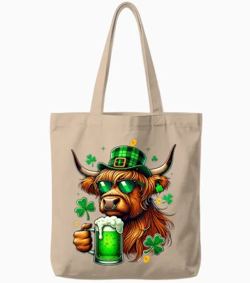 Irish Highland Cow with Shamrocks St Patrick's Green Beer T-Shirt, White, S Tote Bags - Natural