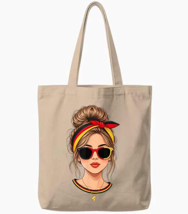 Messy Bun Deutsche Mädchen Deutschland Flagge Sonnenbrille Sommer Tote Bags in Natural