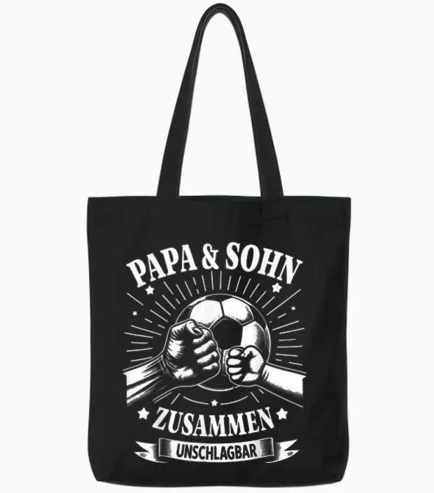 Papa Und Sohn Fußball Fussball Spielen Ball Vater Vatertag Tote Bags in Black