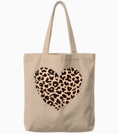 Cheetah Leopard Heart Girls Animal Print T-Shirt, Black Tote Bags - Natural